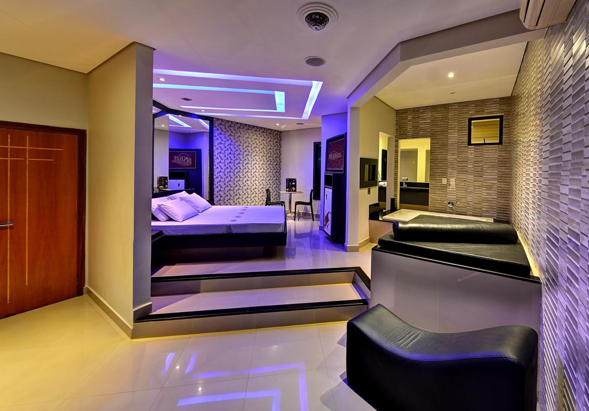 Deslize Motel 4 Уберландія Екстер'єр фото